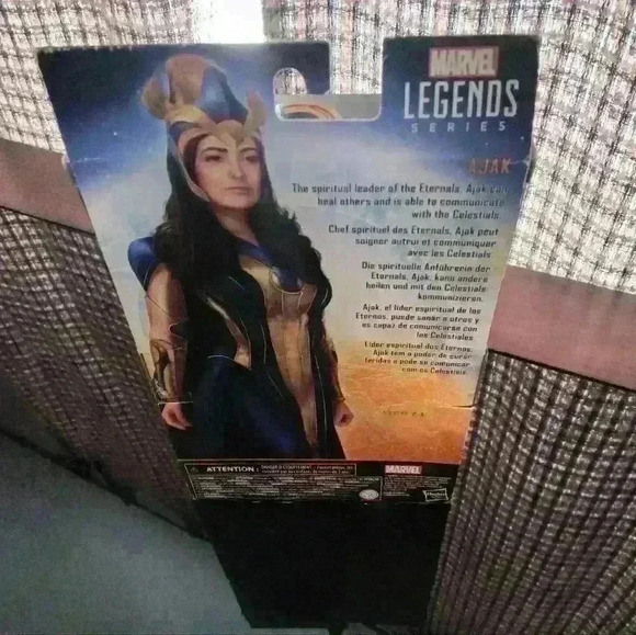 Marvel Legends Series Eternals Ikaris and Ajax - Picture 8 of 13